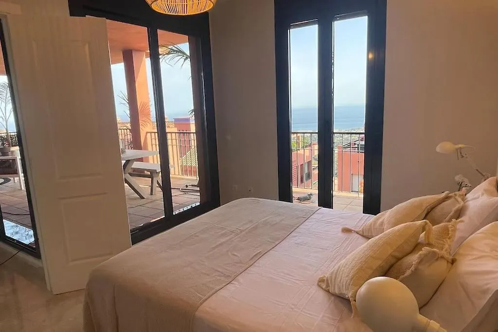 New Luxurious Apartment + 2 Bedrooms + Sea View + Pool Sitio de Calahonda